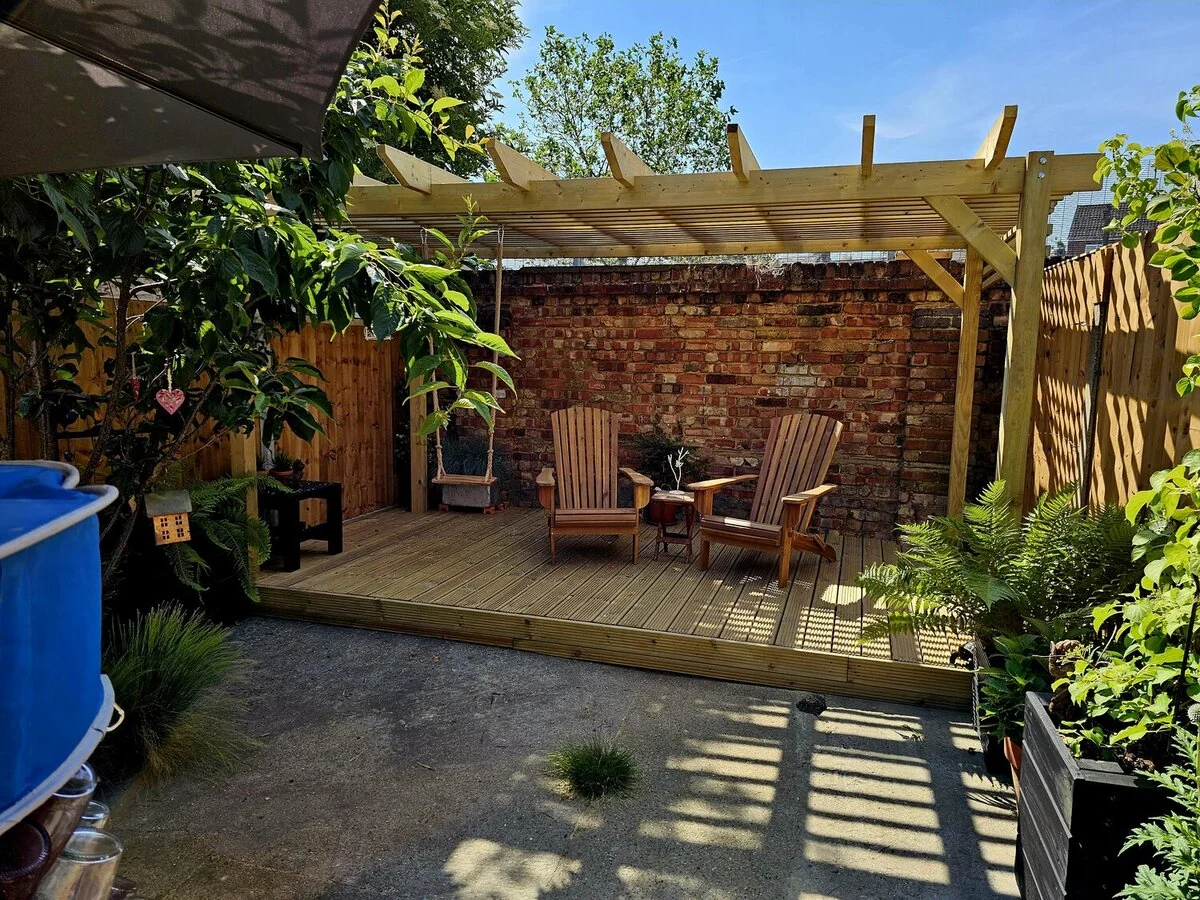 Patio, Decking & Compact Garden Design